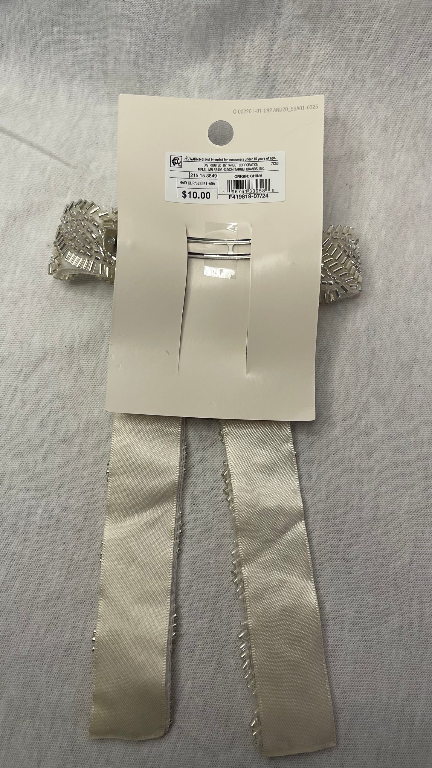 NWT / Girls Sequins Clip Bow