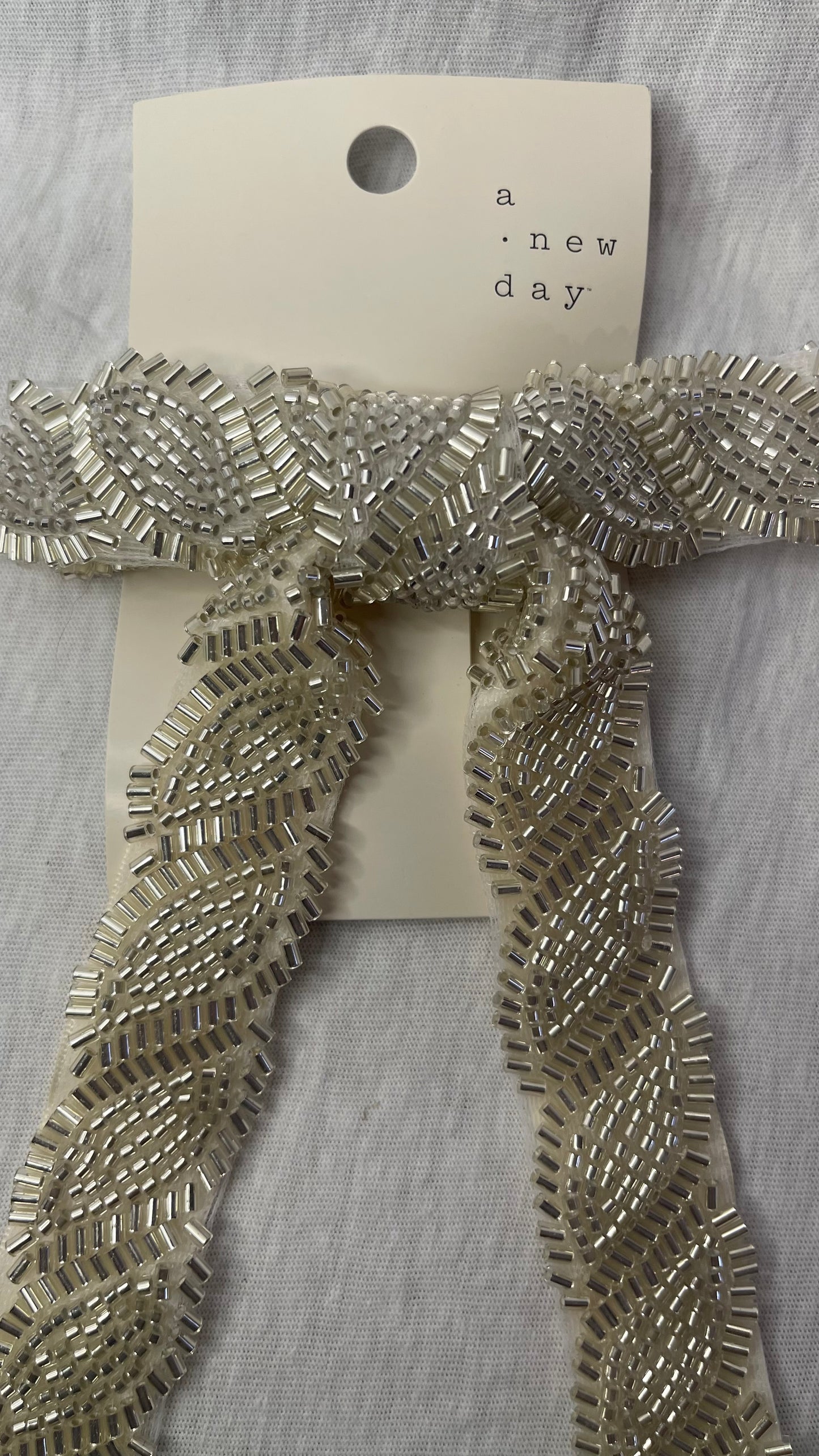 NWT / Girls Sequins Clip Bow