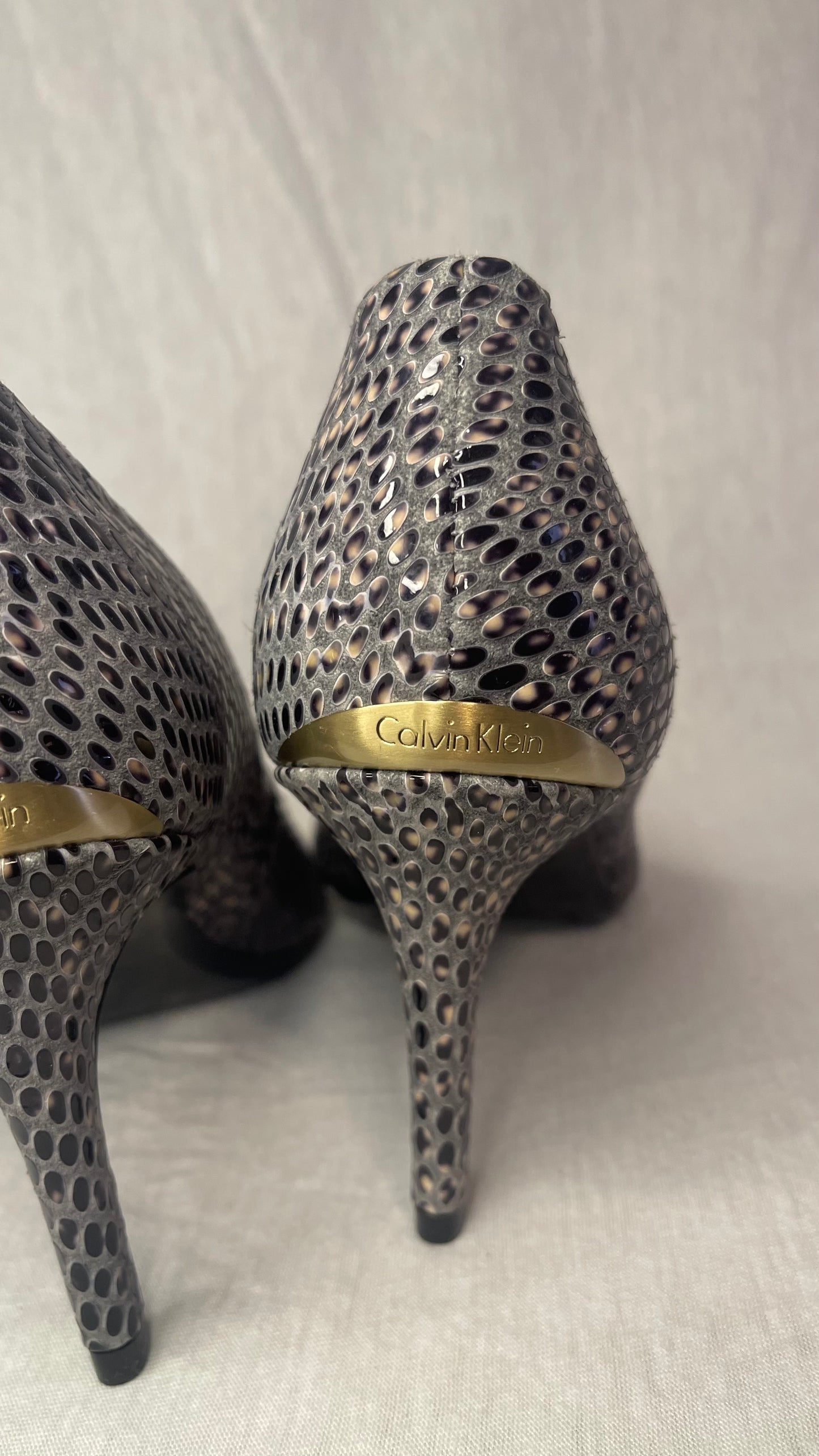 SIZE 7 Calvin Klein Animal Print Heels