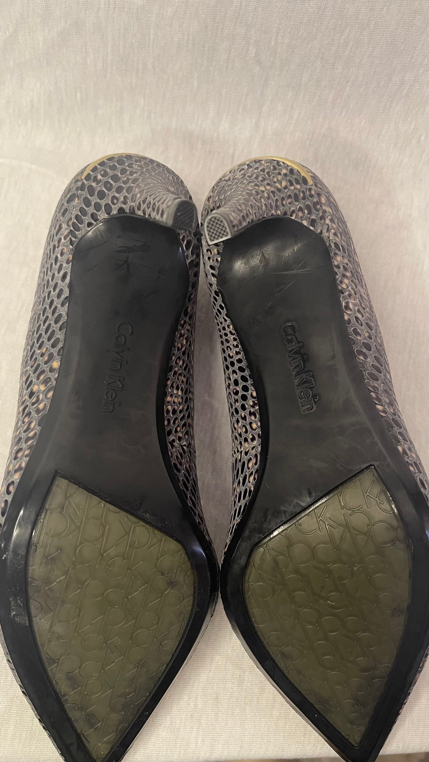 SIZE 7 Calvin Klein Animal Print Heels