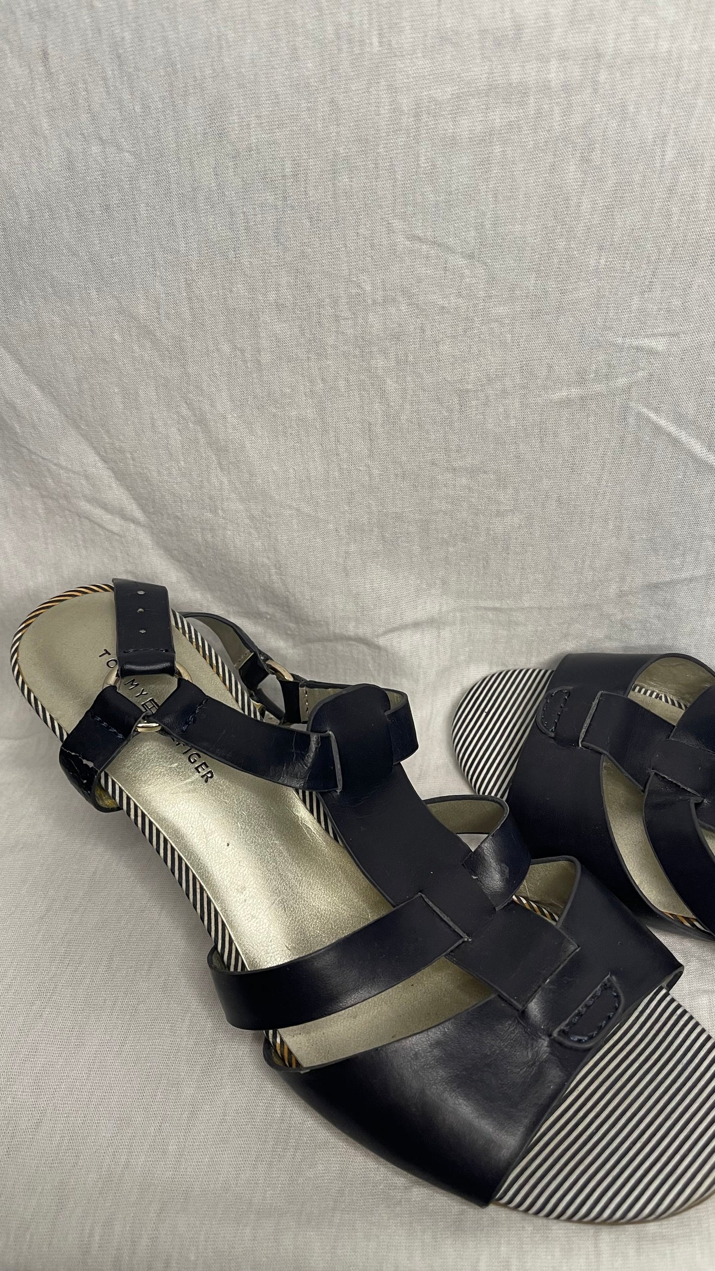 SIZE 7 Tommy Hilfiger Navy Blue Striped Kitten Heels