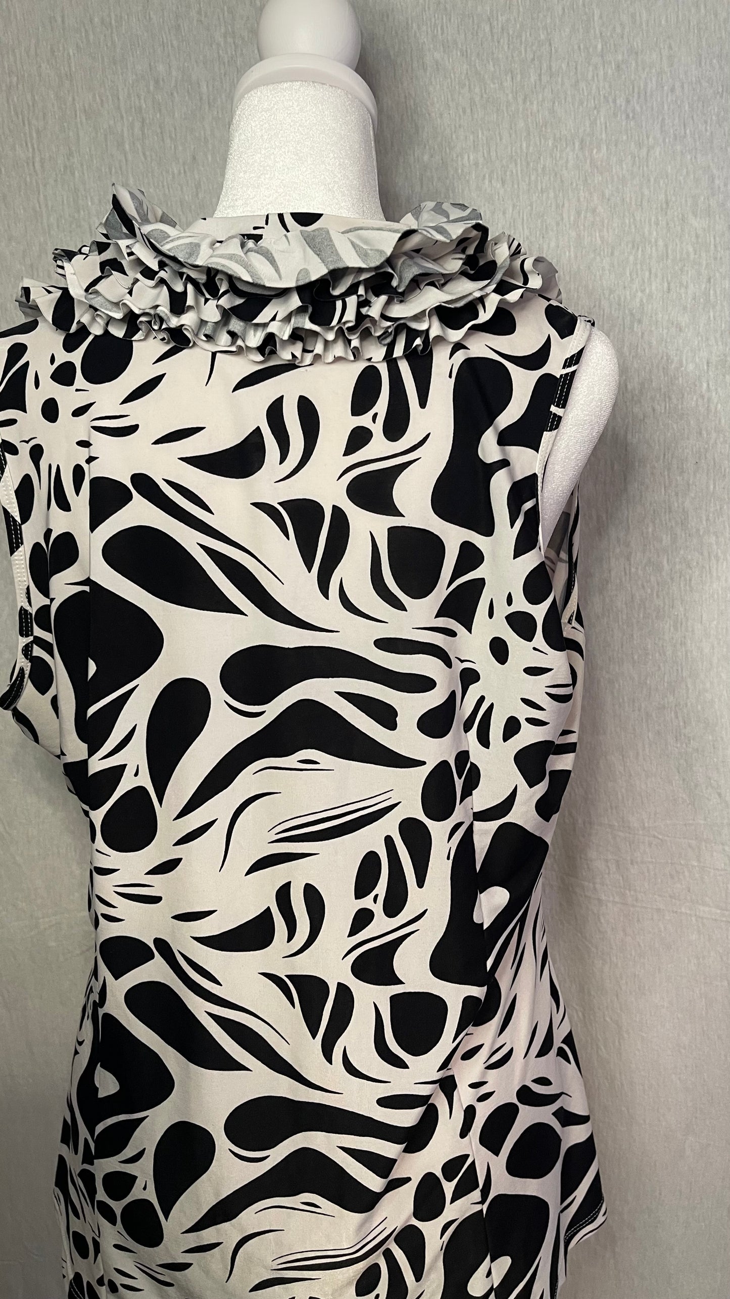 LG Milano Ruffle Top