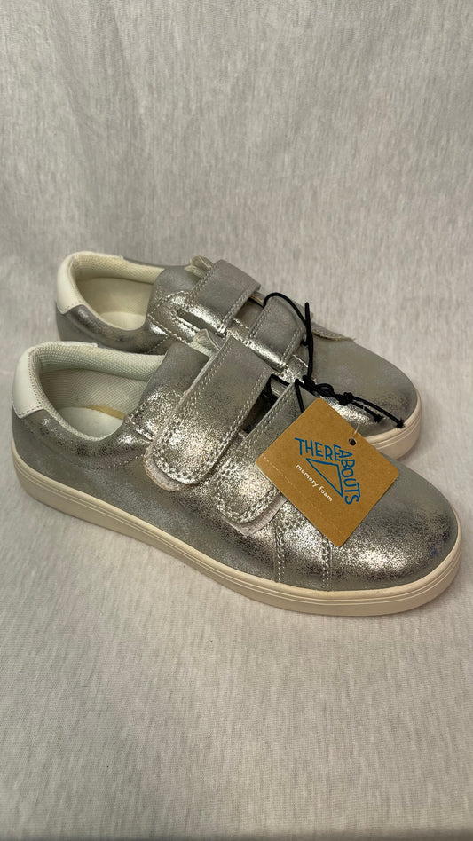 Girls 3M Silver Strap-on Shoes