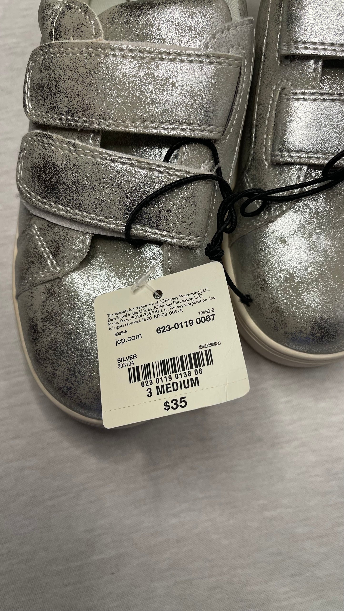 Girls 3M Silver Strap-on Shoes
