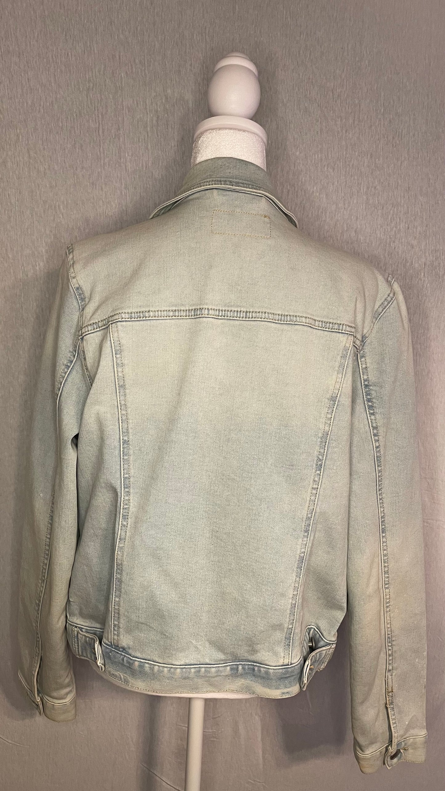 MED Time and Tru Blue Jean Denim Jacket