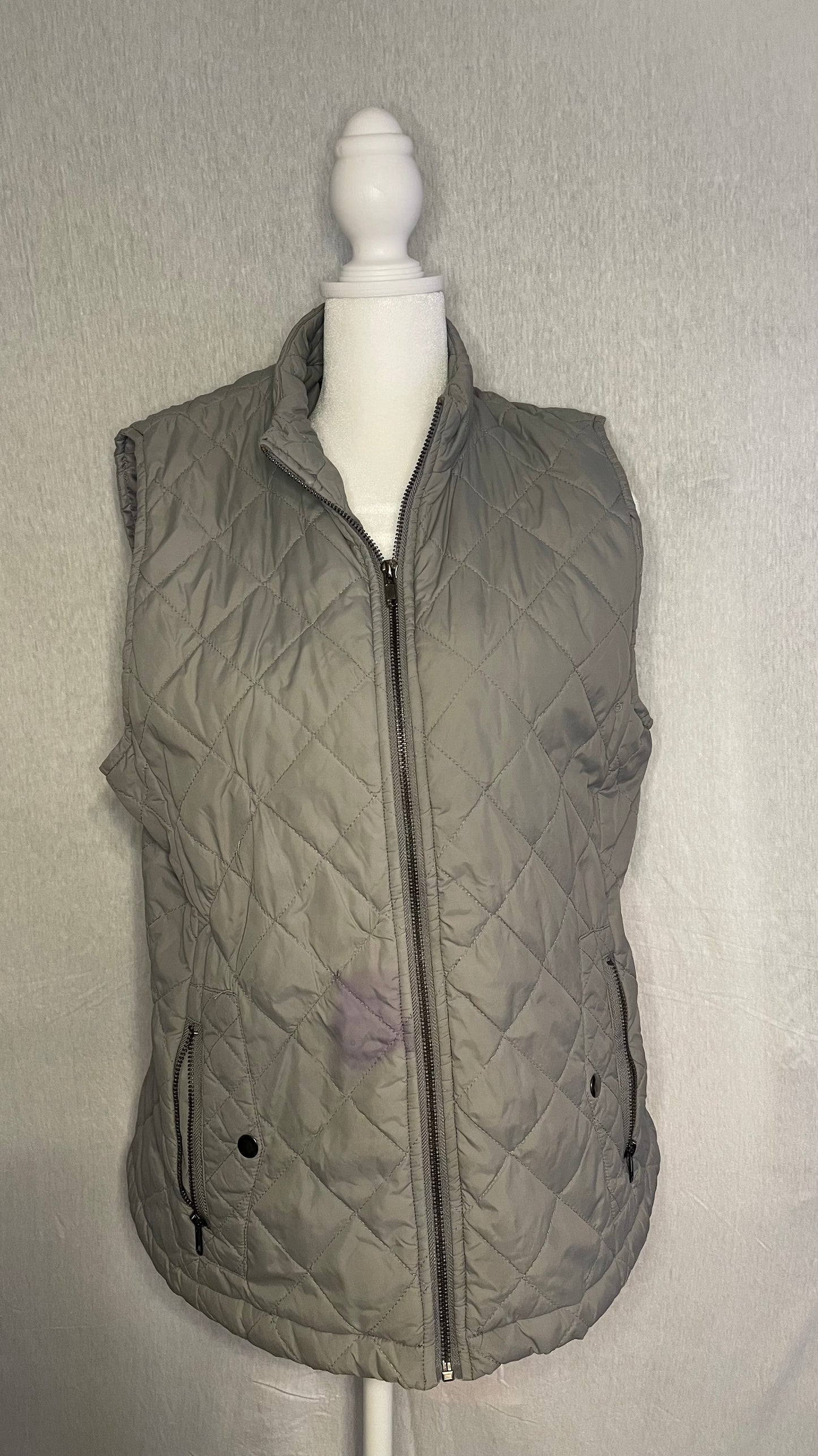LAST CHANCE / LG Gray Zip Up Winter Vest