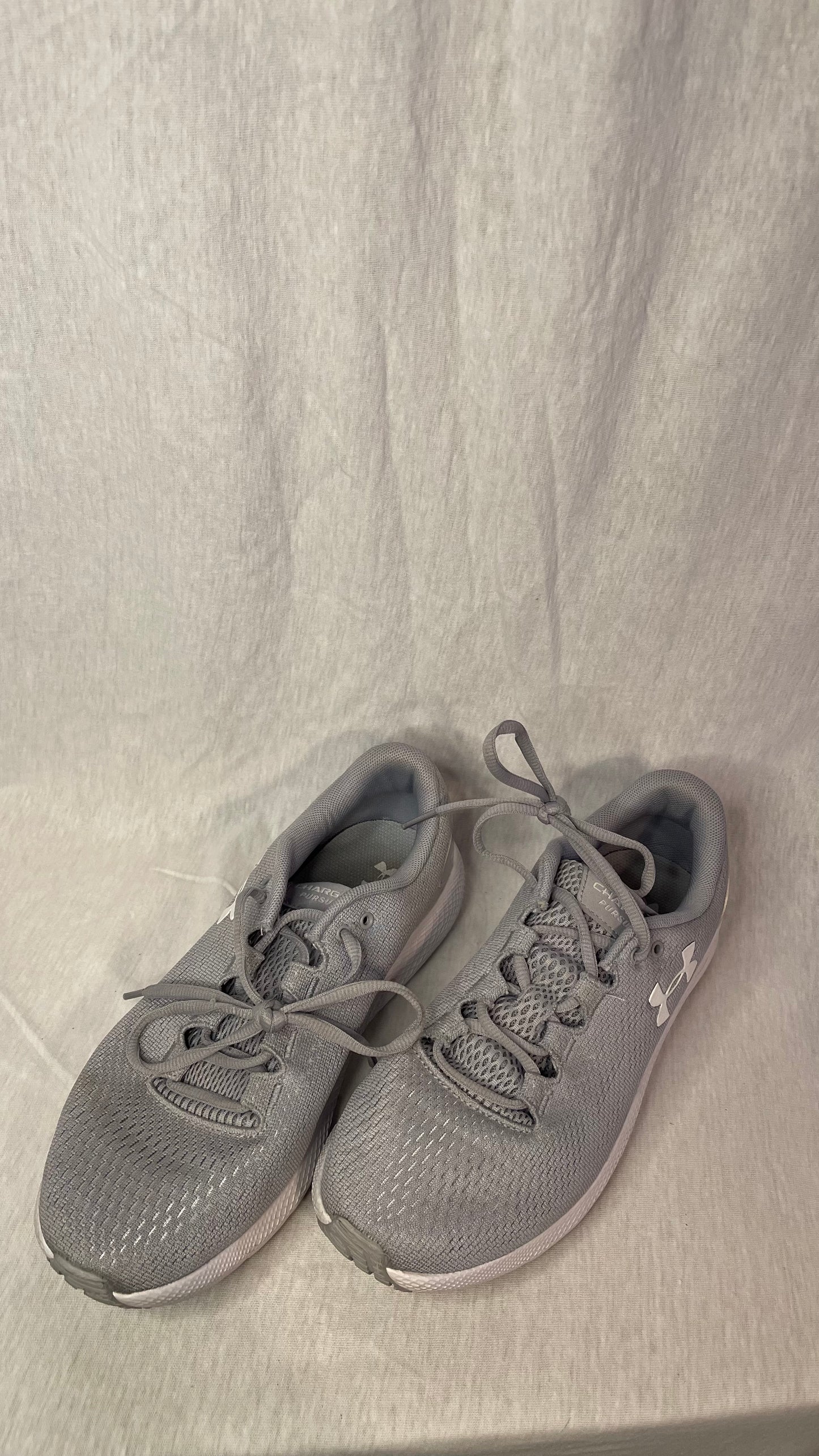 Size 8 1/2 Women's Under Armor Sneakers