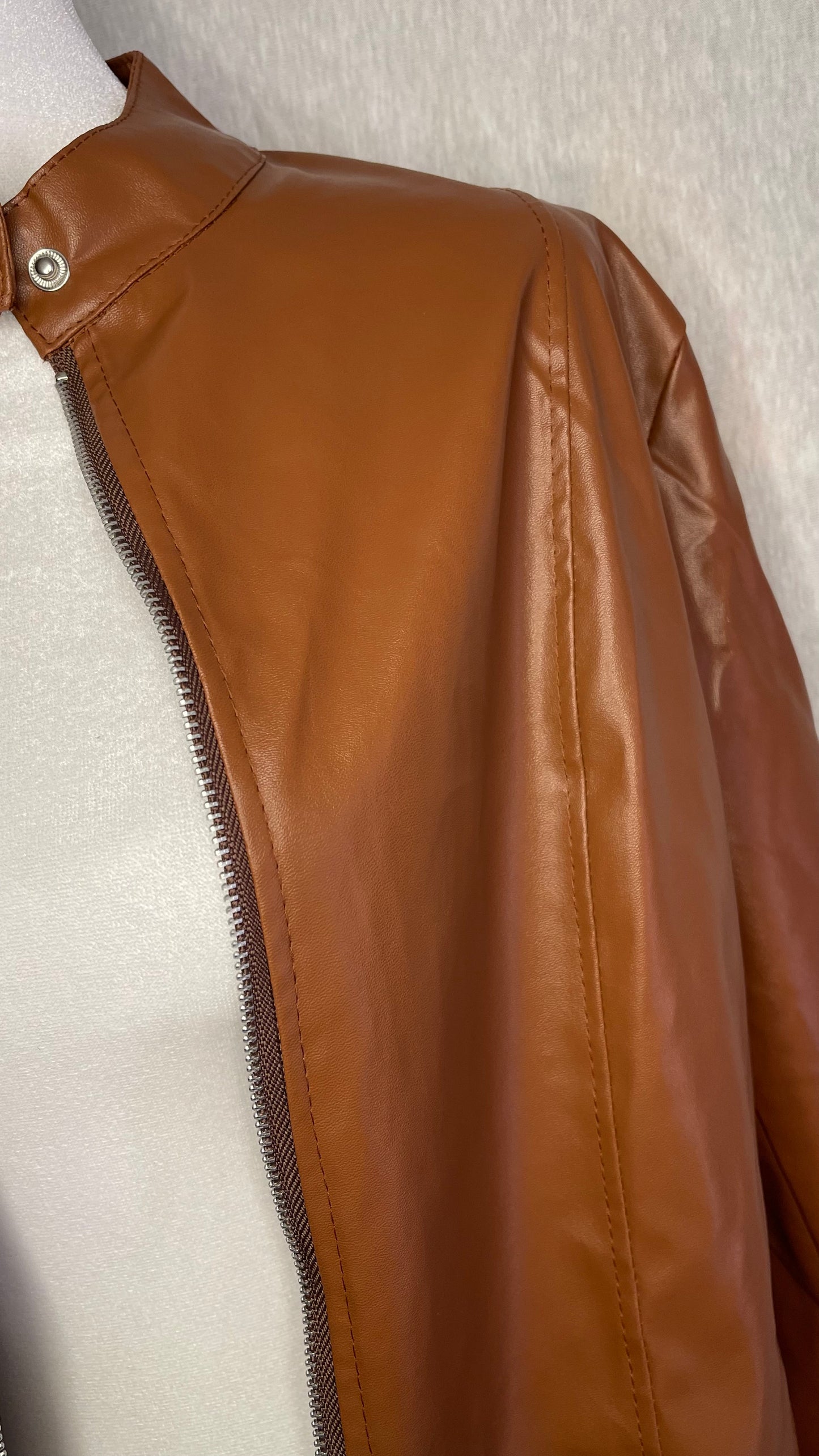 M/L Brown Fake Leather Zip Up Jacket