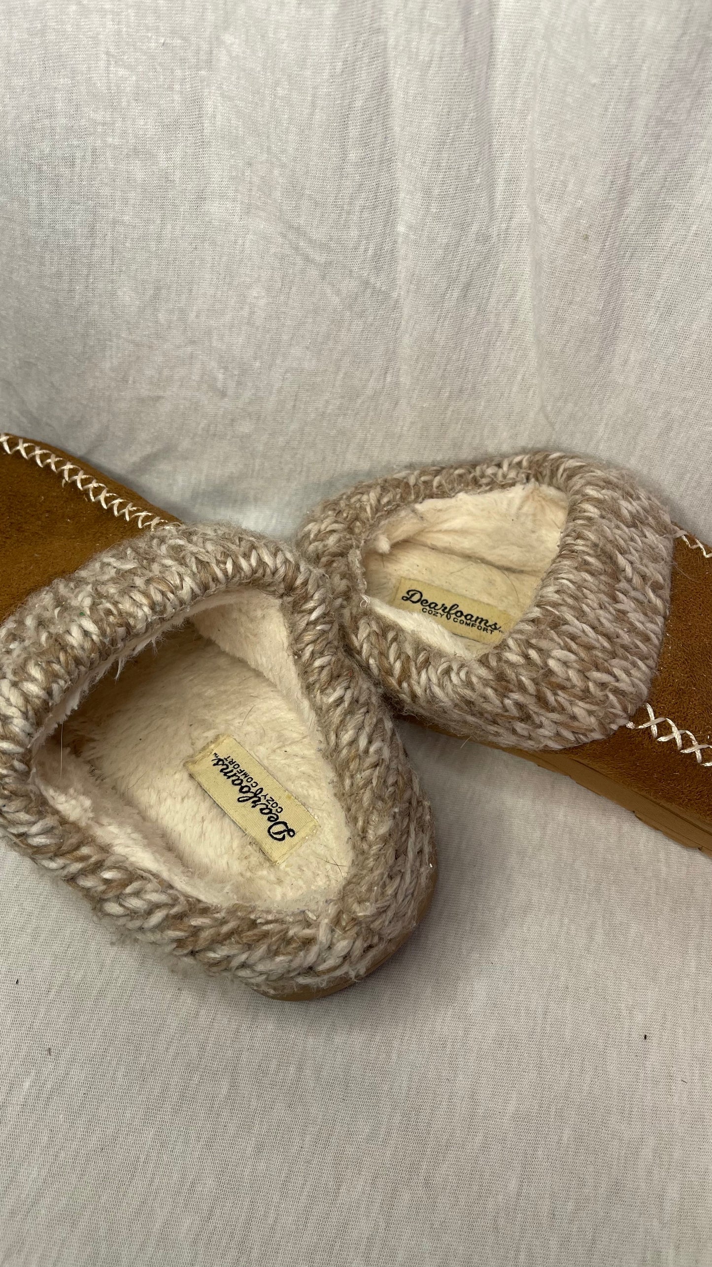 Size 5-6 Juniors/Women's Slippers