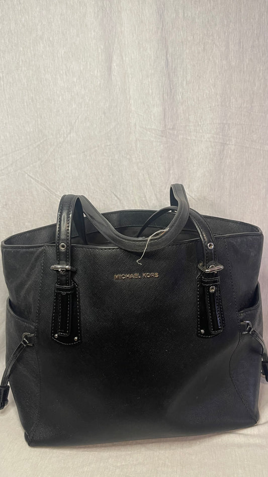 Black Michael Kors Shoulder Bag